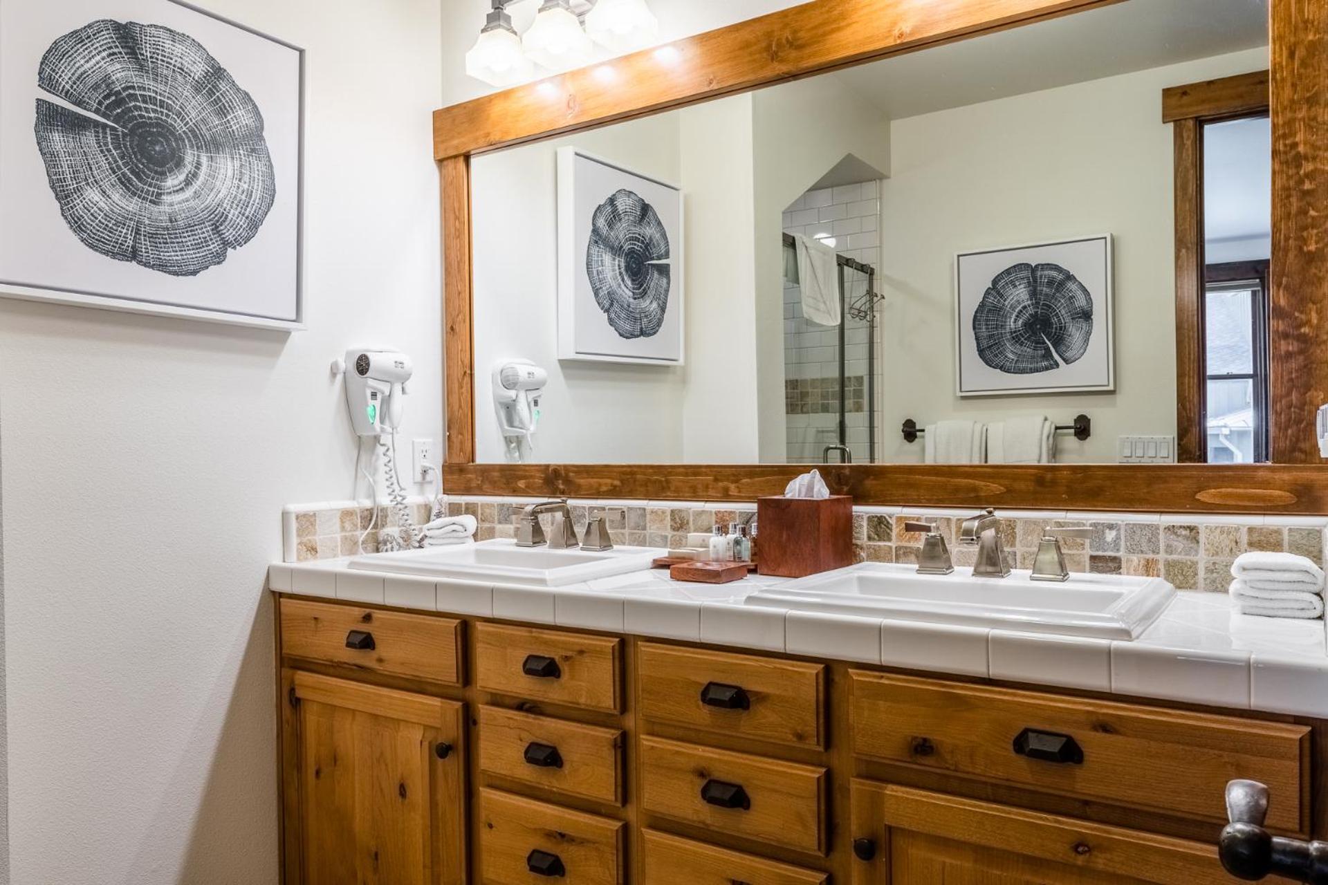 Juniper Springs Resort Mammoth Lakes Rum bild